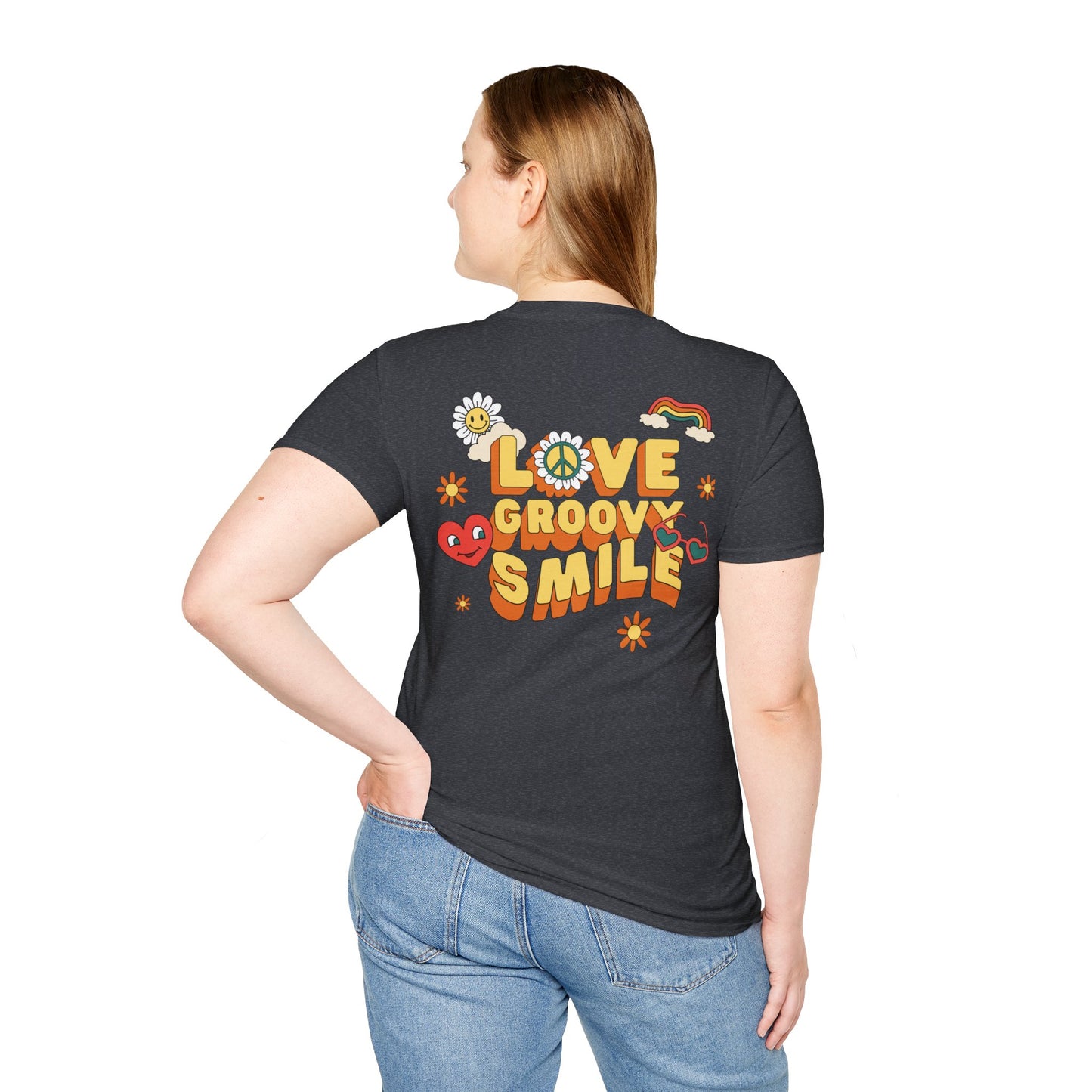 LOVE GROOVY SMILE T-SHIRT